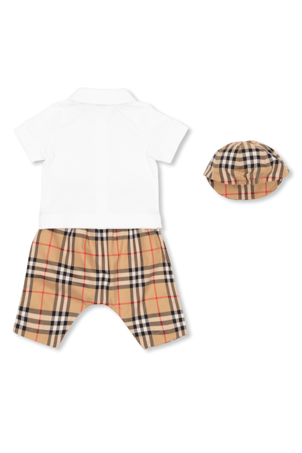 Burberry 0-3 hotsell months vests